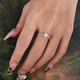 Classic Round Cut Moissanite Engagement Ring with Twisted Band